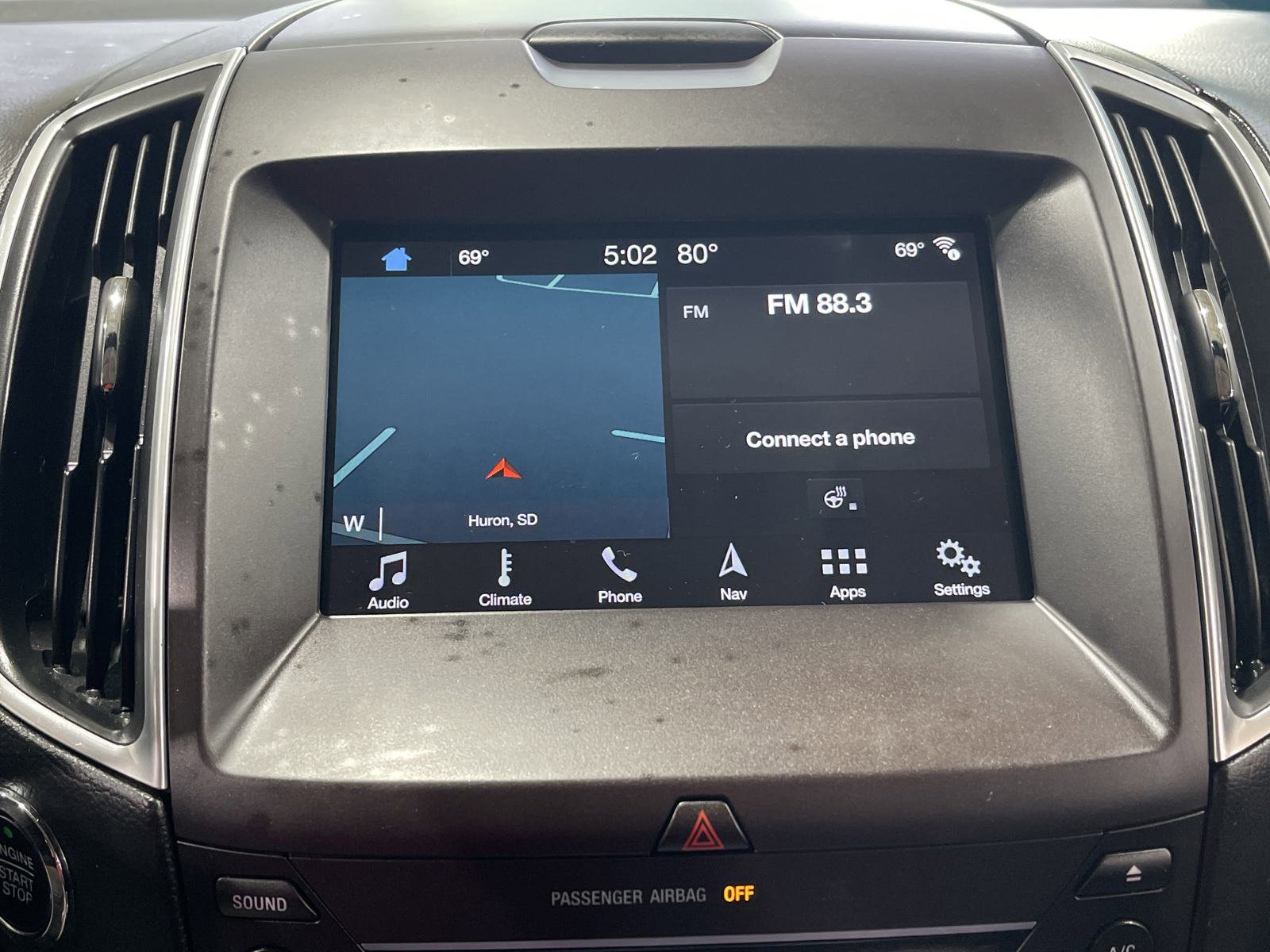 Used 2016 Ford Edge Titanium w/ Technology Package image 22