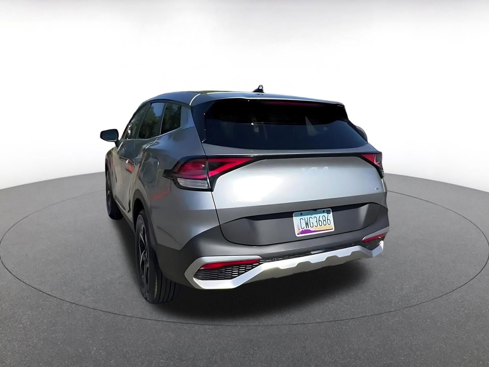 Used 2025 Kia Sportage LX image 11