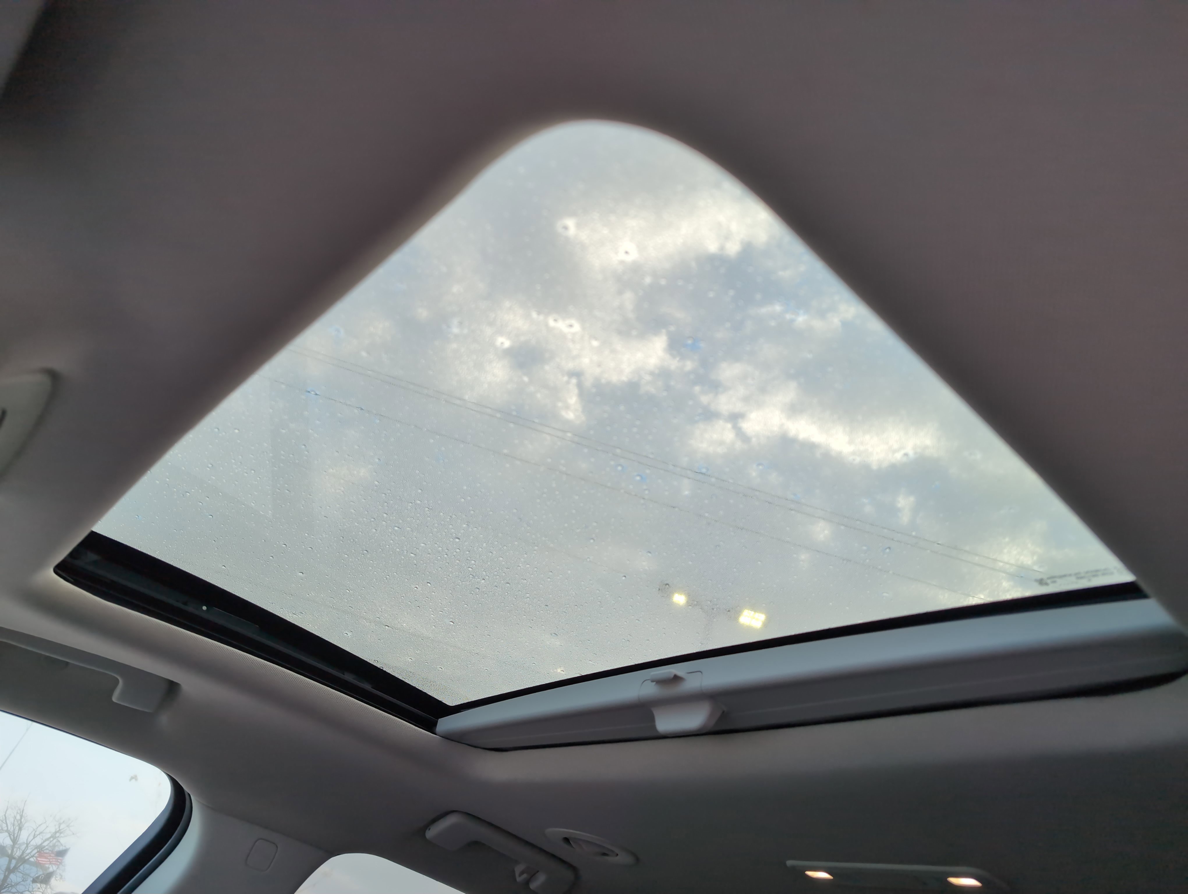 Used 2020 GMC Acadia Denali w/ LPO, Floor Liner Package image 9