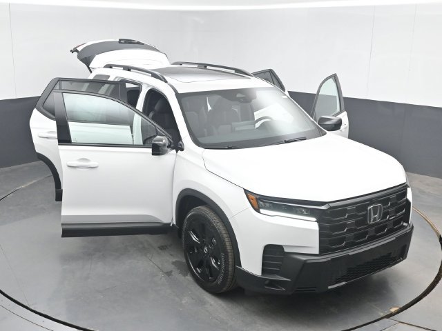 New 2026 Honda Pilot Black Edition image 54