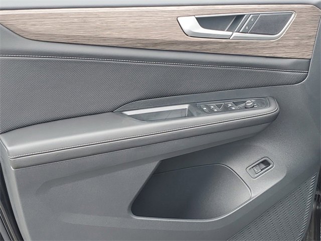 New 2026 Volkswagen Atlas SEL image 16