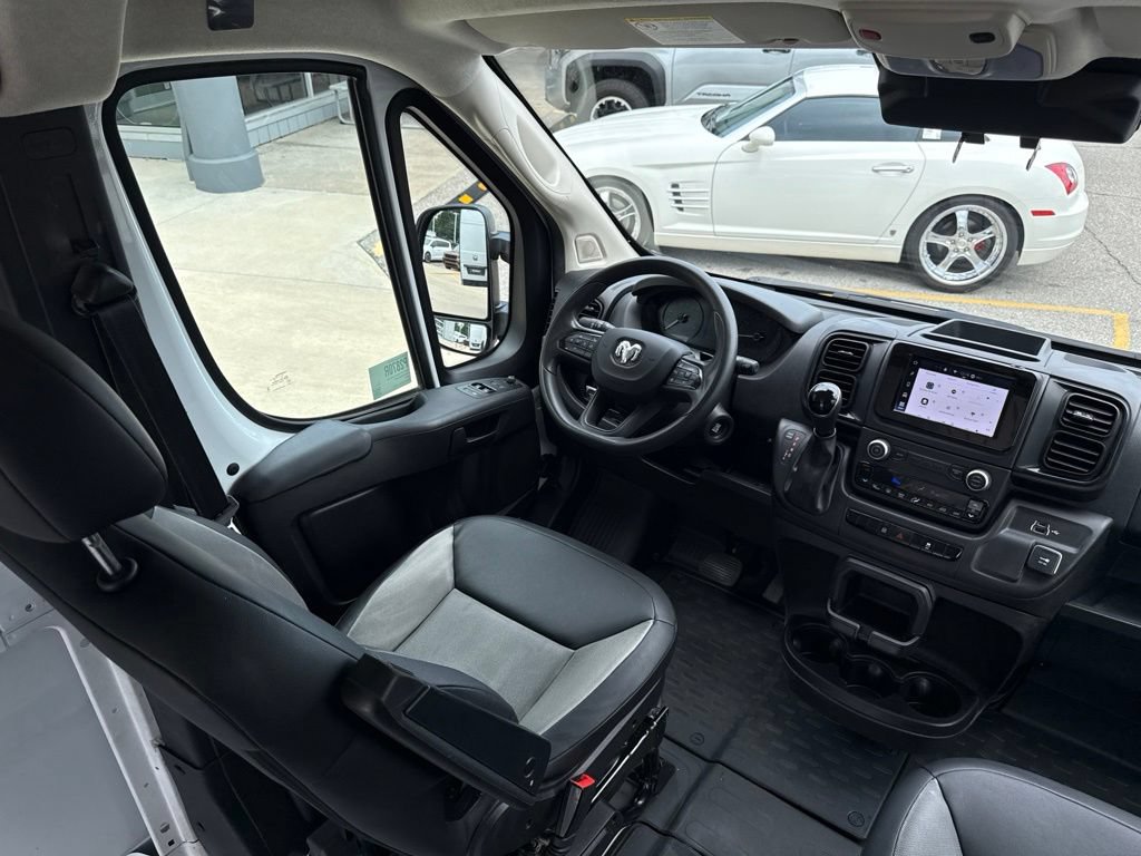 Used 2025 RAM ProMaster 2500 w/ Convenience Group FWD image 88