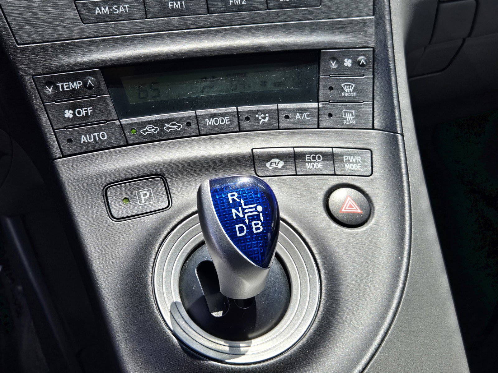 Used 2010 Toyota Prius Two FWD image 18