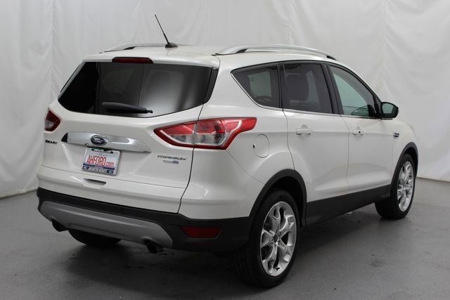 Used 2016 Ford Escape Titanium w/ Equipment Group 301A AWD/4WD image 6