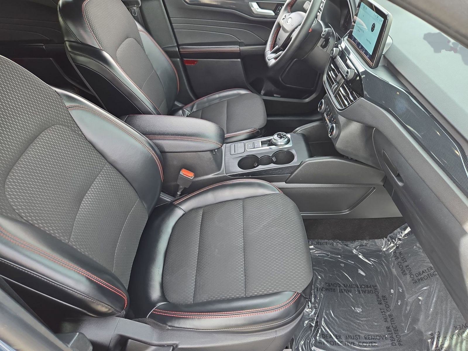 Used 2025 Ford Escape ST-Line Select image 30