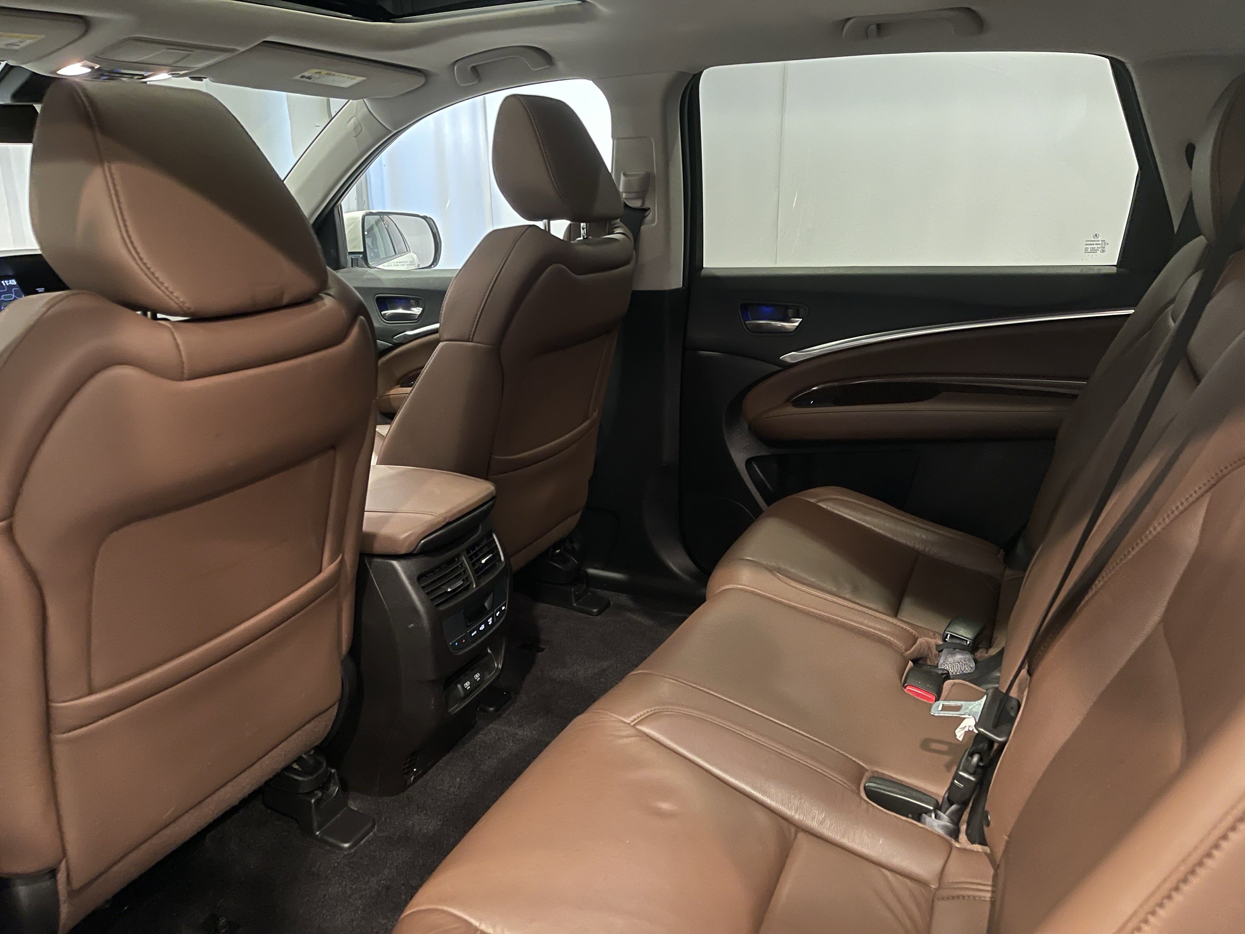 Used 2017 Acura MDX SH-AWD w/ Technology Package image 23