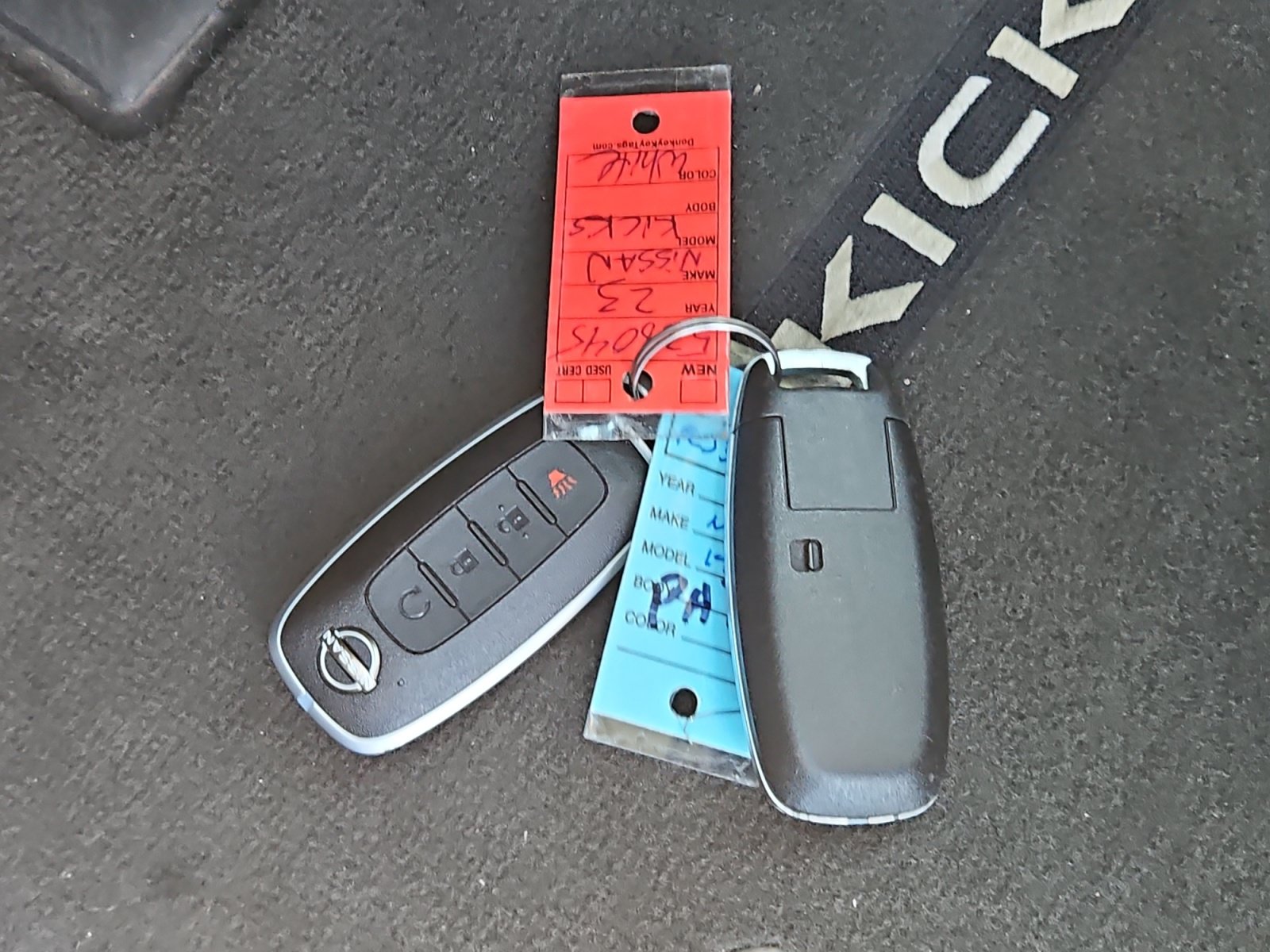 Used 2023 Nissan Kicks SV FWD image 33