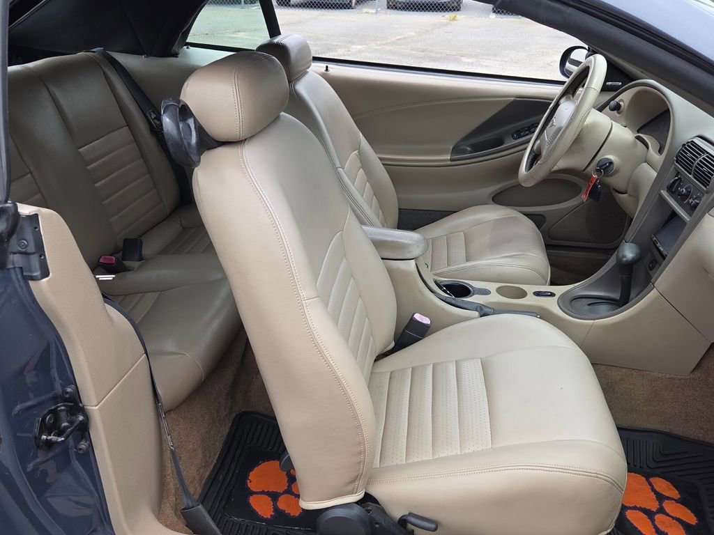 Used 2001 Ford Mustang GT RWD image 11