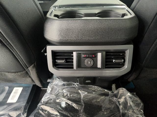 New 2026 Ford F350 Lariat w/ Lariat Premium Package image 15
