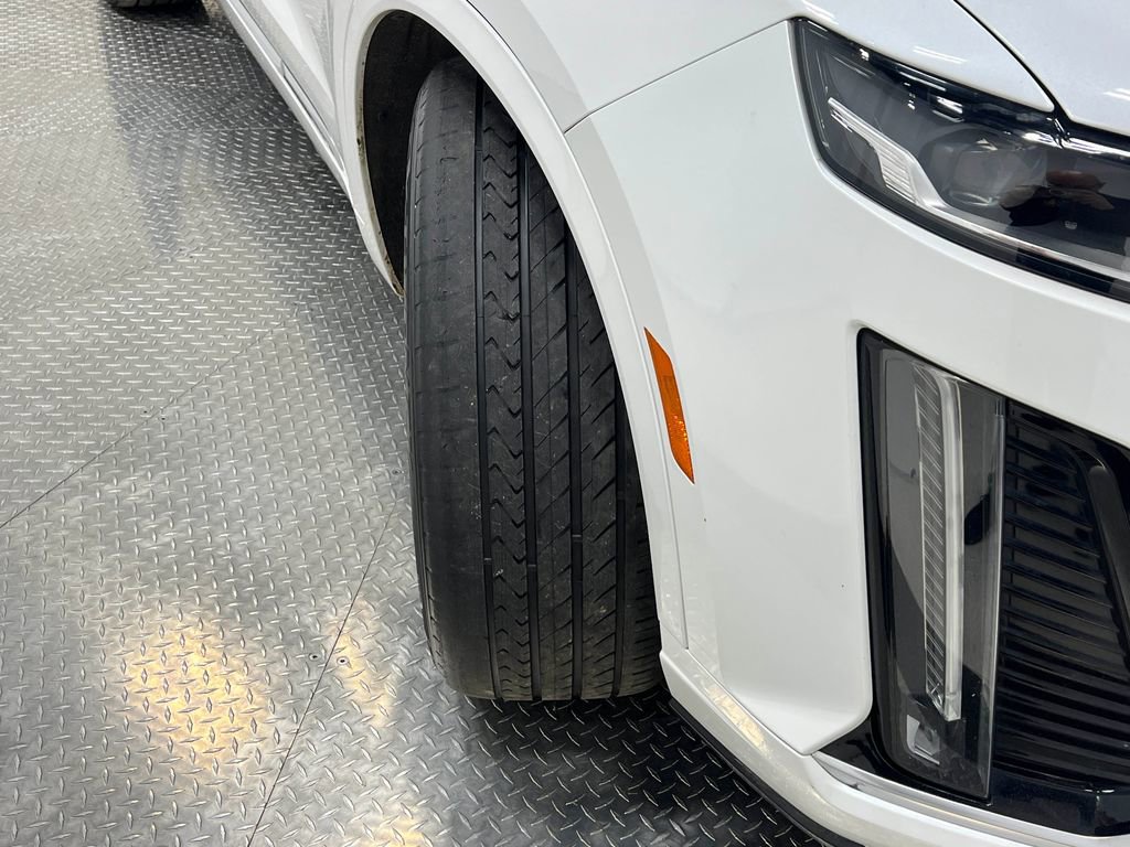 Used 2021 Cadillac XT6 Premium Luxury image 38