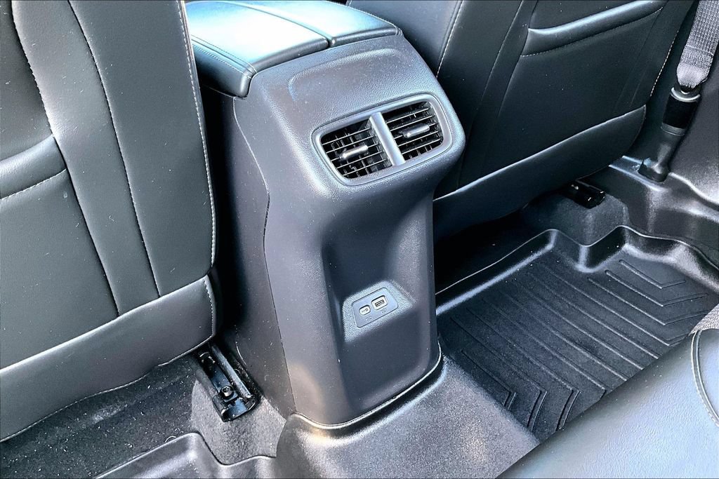 Used 2022 Buick Envision Preferred w/ Sport Touring Package FWD image 24