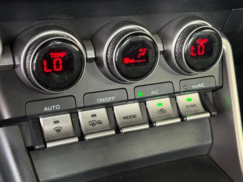 Used 2022 Toyota GR86 w/ ALL Weather Mat Package (TMS) image 24