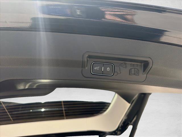 New 2026 Ford Explorer Active RWD image 23