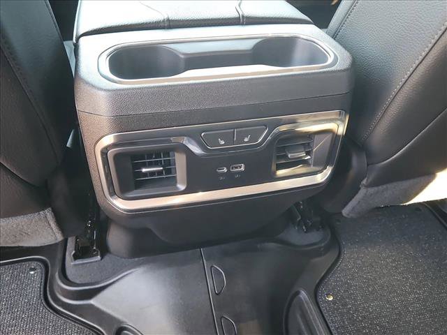 Used 2024 GMC Sierra 3500 Denali w/ Denali Reserve Package image 17