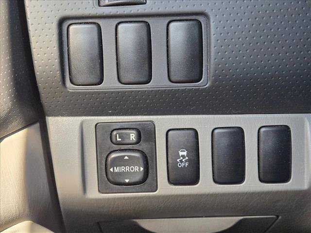 Used 2013 Toyota Tacoma PreRunner w/ Convenience Pkg image 11