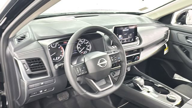 New 2026 Nissan Rogue SV AWD/4WD image 35