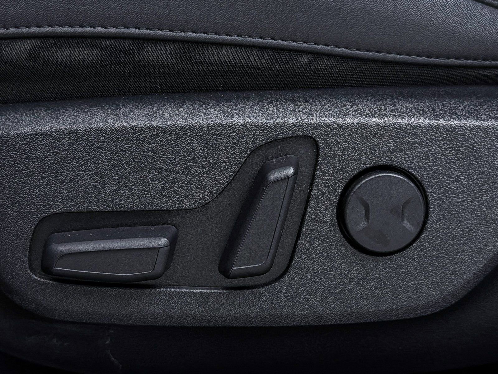 Used 2023 Kia EV6 Wind w/ Wind Technology Package image 22