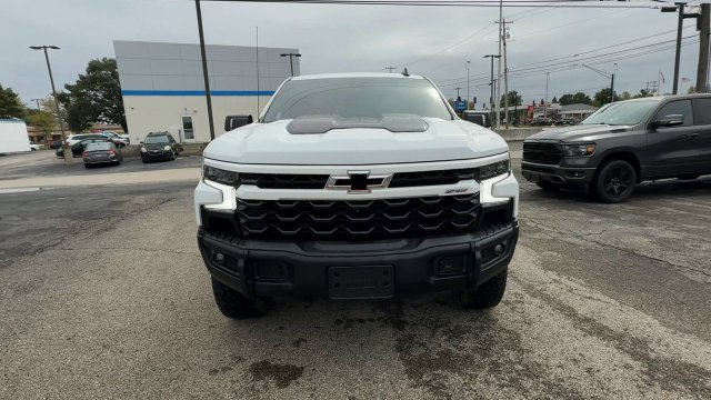 Used 2023 Chevrolet Silverado 1500 ZR2 w/ ZR2 Bison Edition AWD/4WD image 3