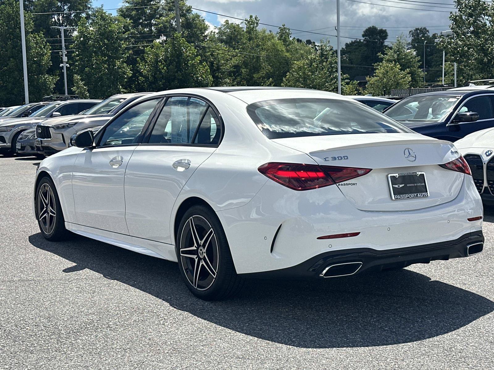 Used 2024 Mercedes-Benz C 300 4MATIC Sedan image 2
