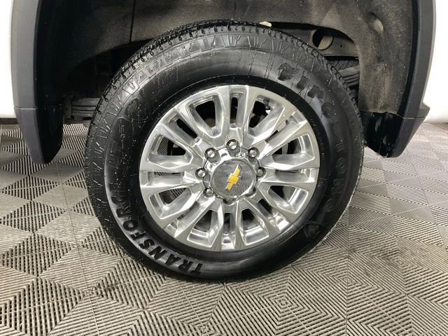 Used 2022 Chevrolet Silverado 2500 High Country image 42