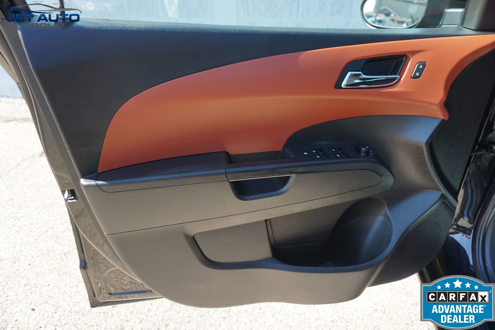 Used 2016 Chevrolet Sonic LT FWD image 24