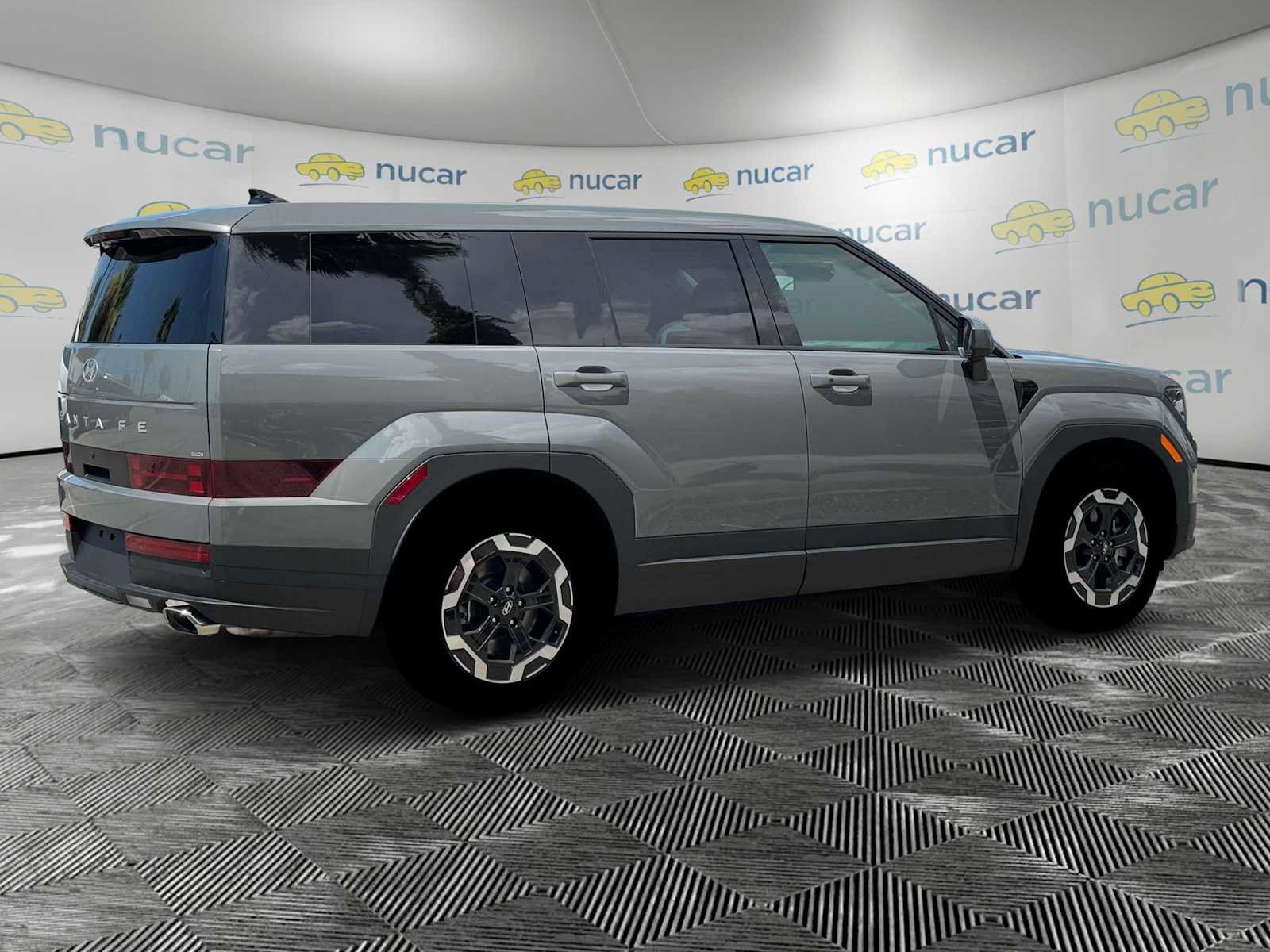 Used 2026 Hyundai Santa Fe SE image 9