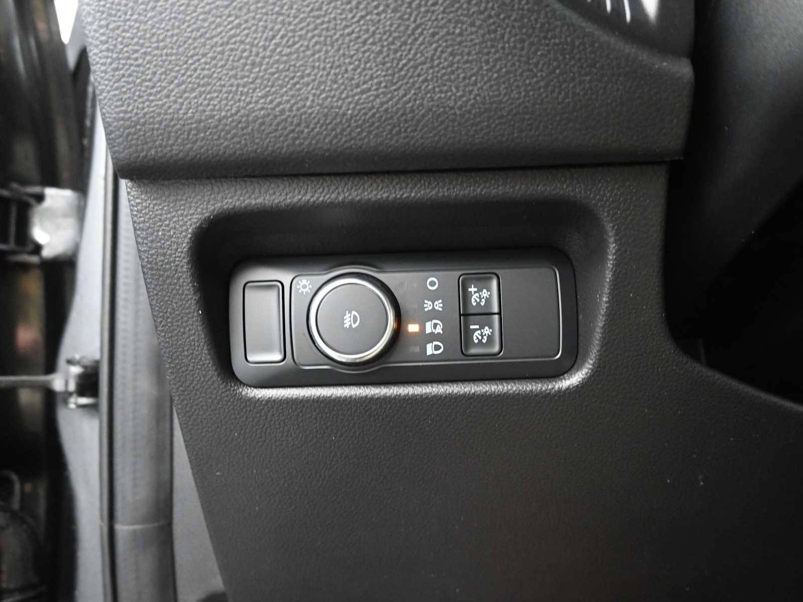 New 2025 Ford Ranger XLT w/ Equipment Group 301A High image 30