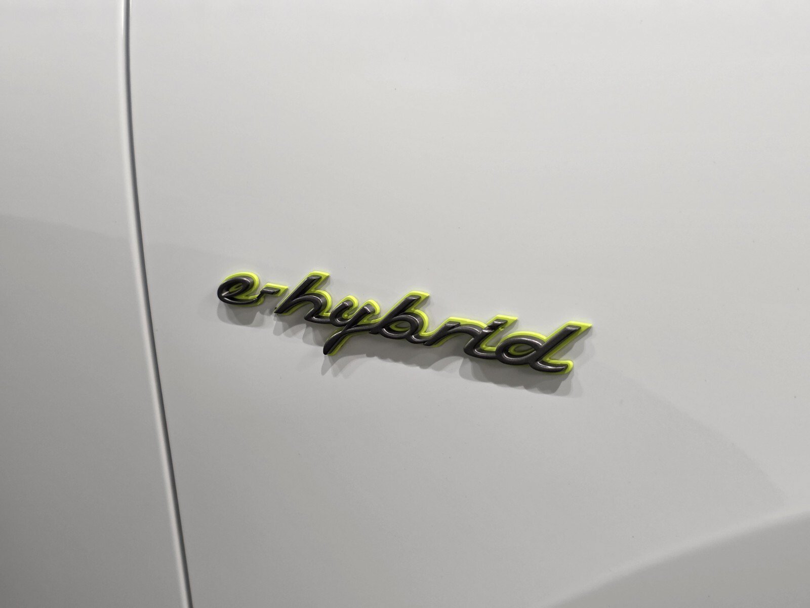 Used 2023 Porsche Cayenne Platinum Edition AWD/4WD image 22