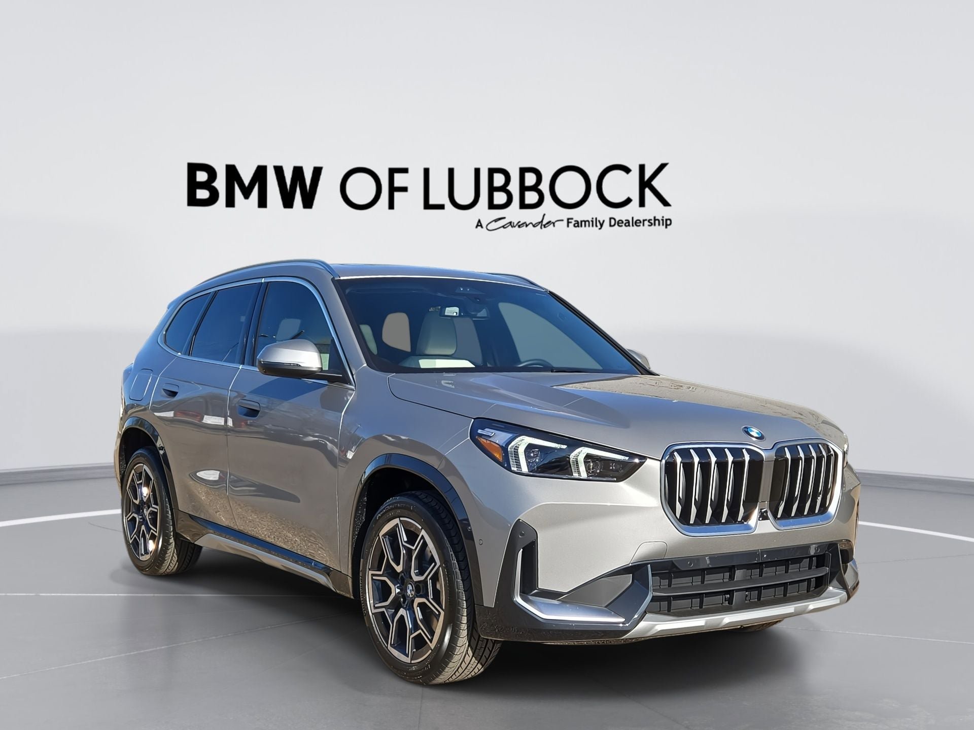 New 2026 BMW X1 xDrive28i w/ Technology Package AWD/4WD image 1