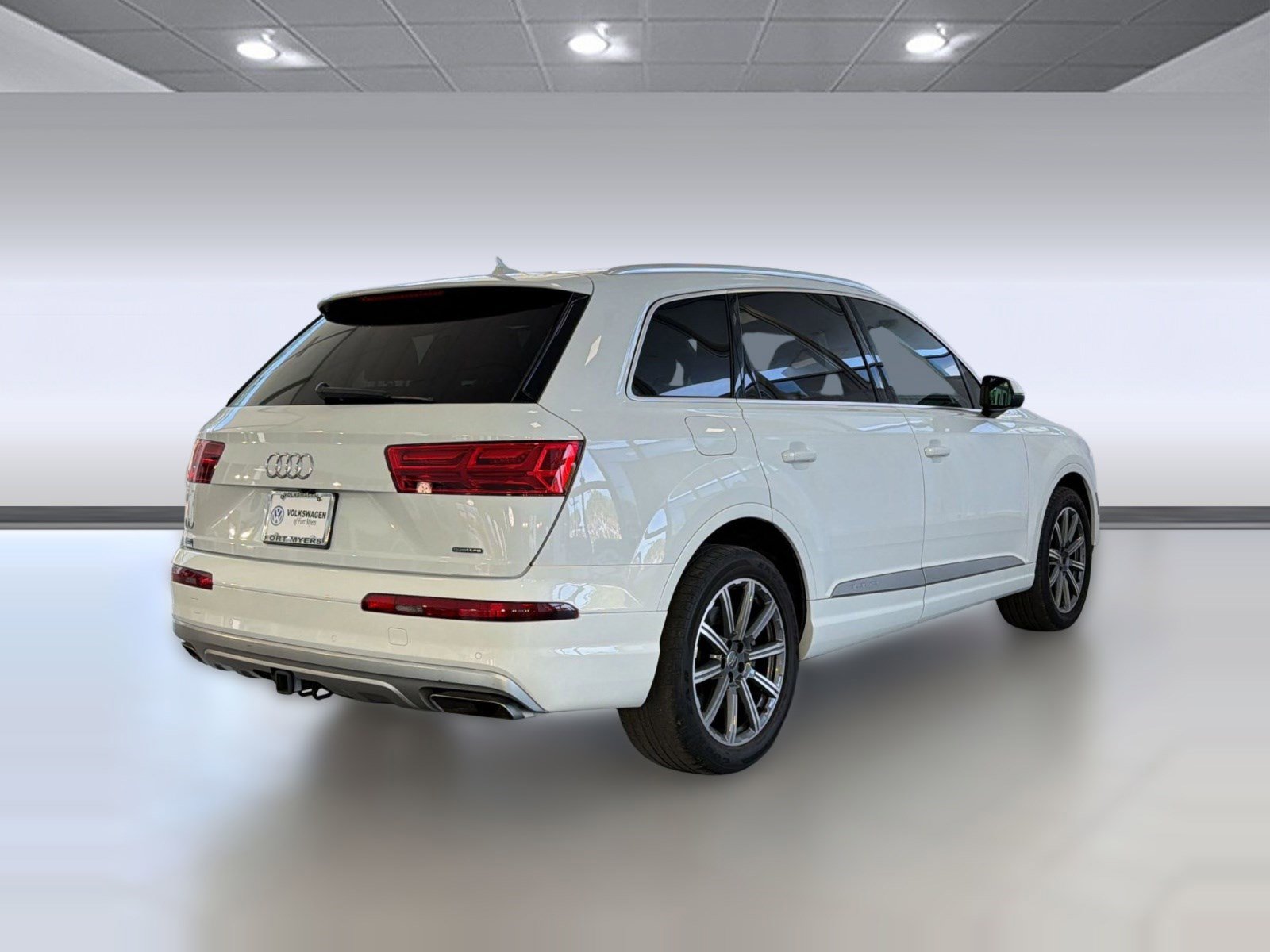 Used 2018 Audi Q7 2.0T Premium Plus w/ Premium Plus Package AWD/4WD image 9