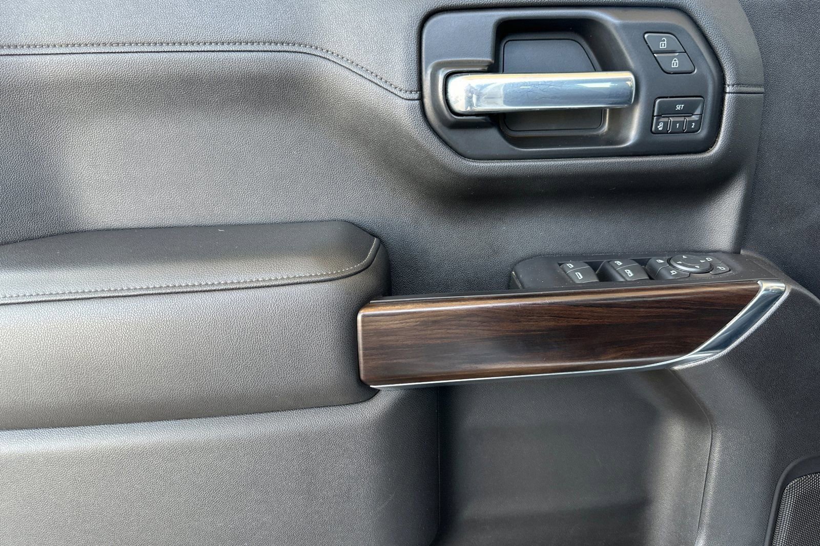 Certified 2021 GMC Sierra 1500 SLT w/ Driver Alert Package I RWD image 11