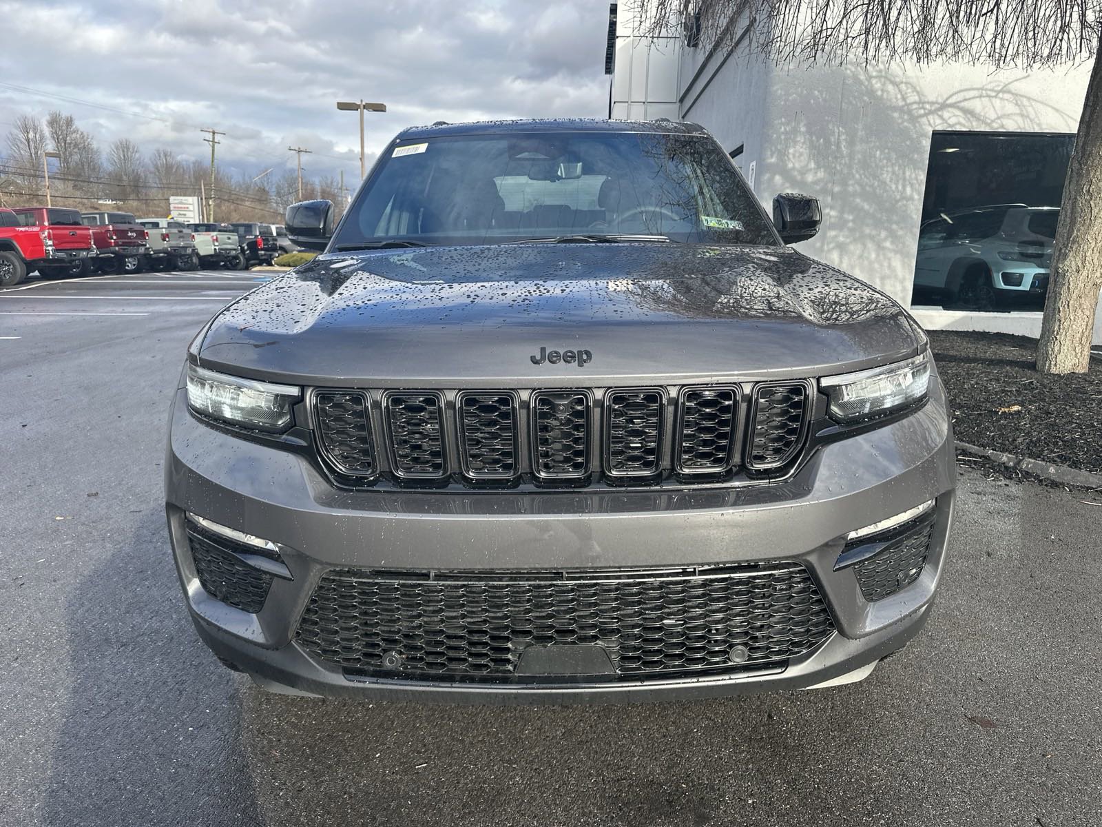 New 2025 Jeep Grand Cherokee Limited w/ Luxury Tech Group II AWD/4WD image 9