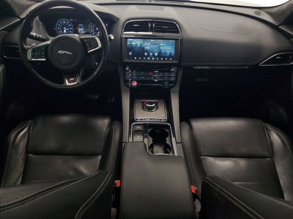 Used 2019 Jaguar F-PACE S AWD/4WD image 11