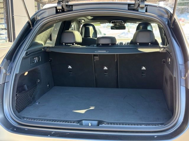 Used 2025 Mercedes-Benz GLC 300 4MATIC image 60