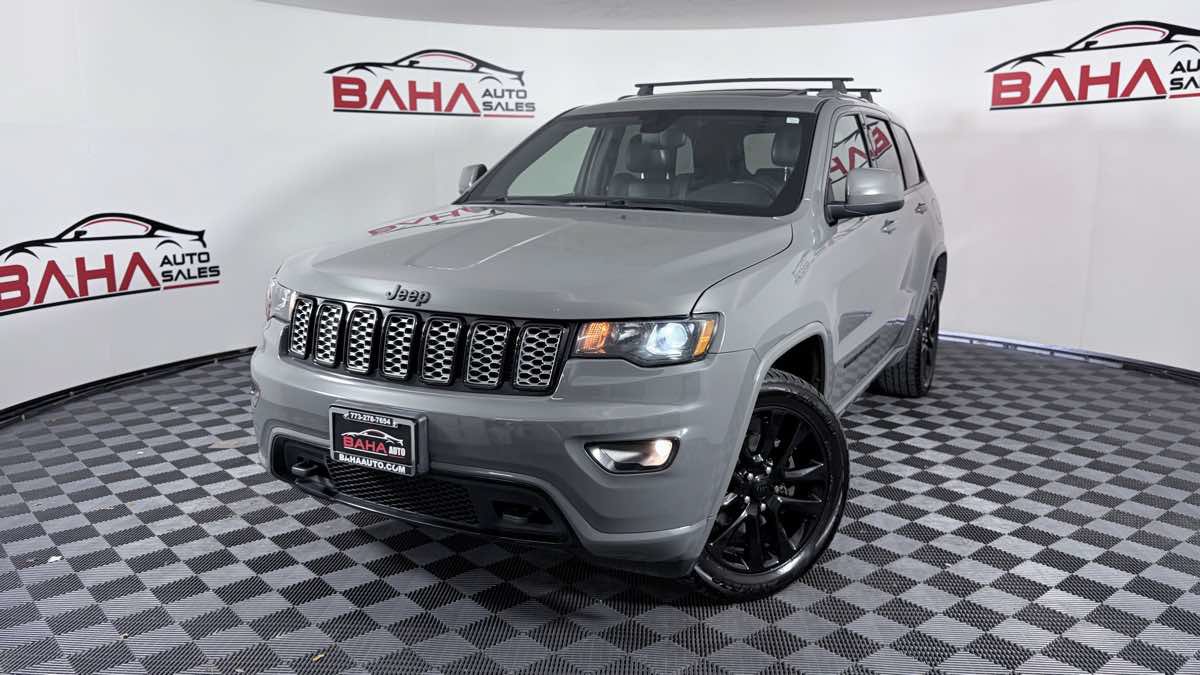 Used 2019 Jeep Grand Cherokee Altitude AWD/4WD image 2