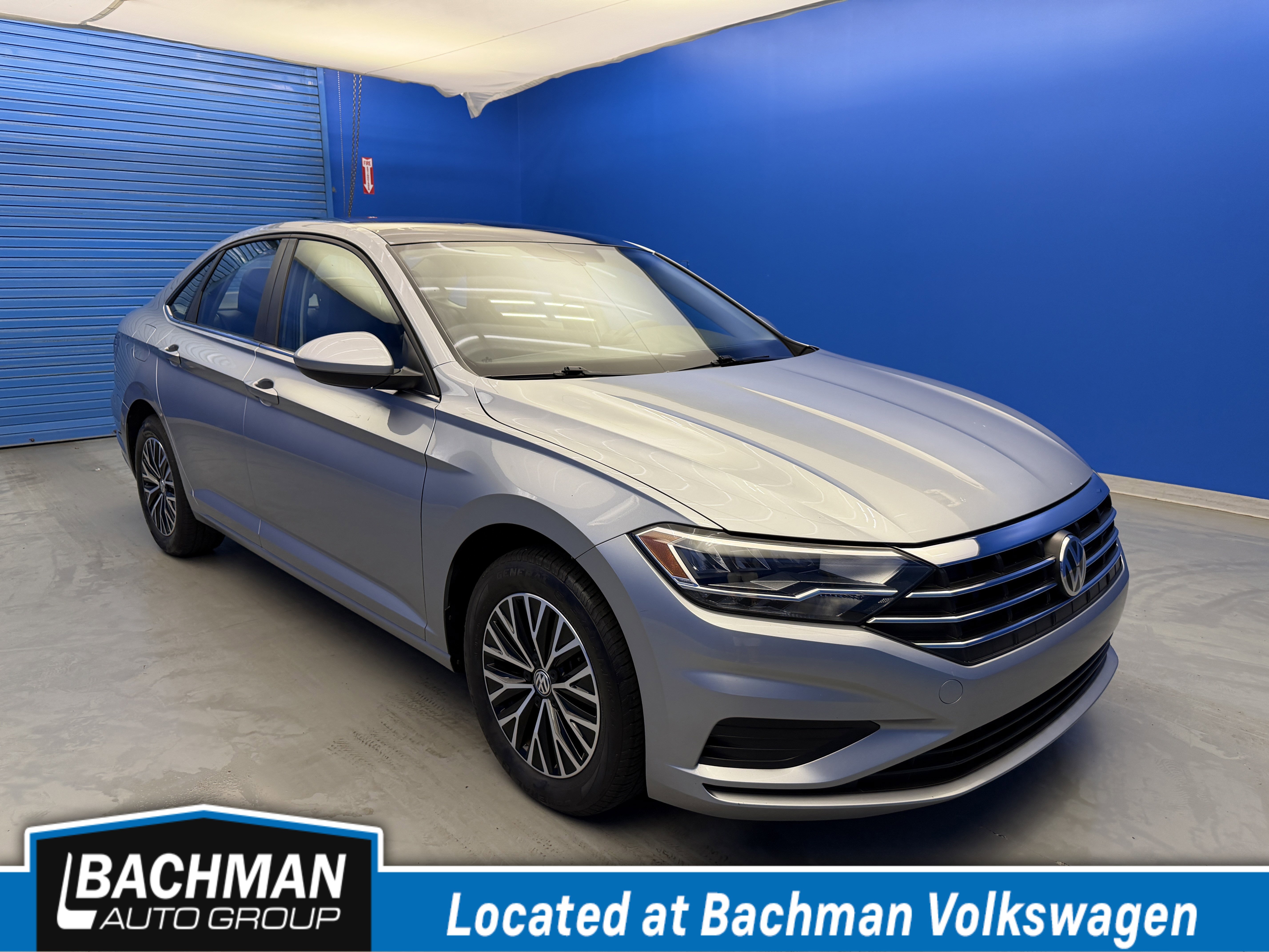Used 2019 Volkswagen Jetta SE FWD image 1