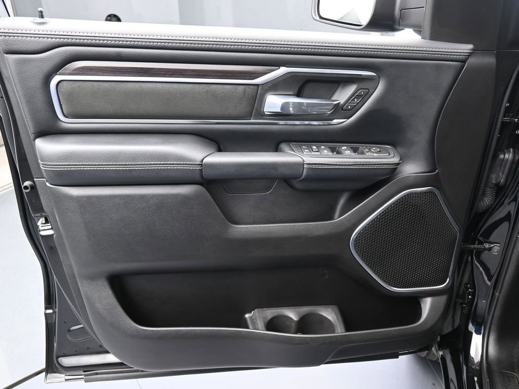 Used 2026 RAM 1500 Laramie w/ Night Edition image 12