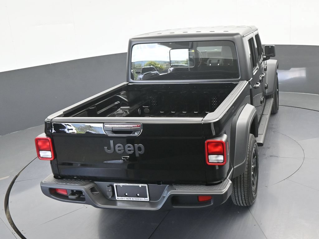 New 2026 Jeep Gladiator Sport AWD/4WD image 45