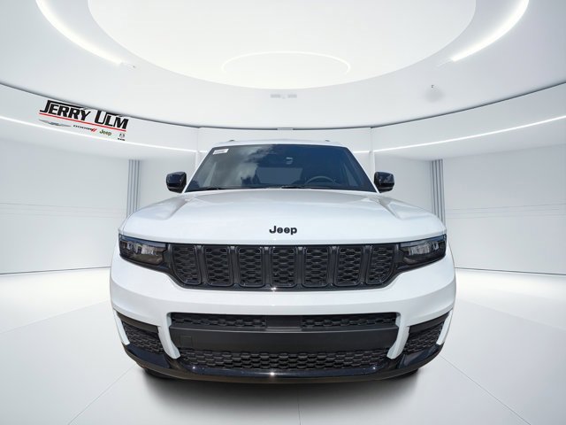 New 2025 Jeep Grand Cherokee L Altitude image 7