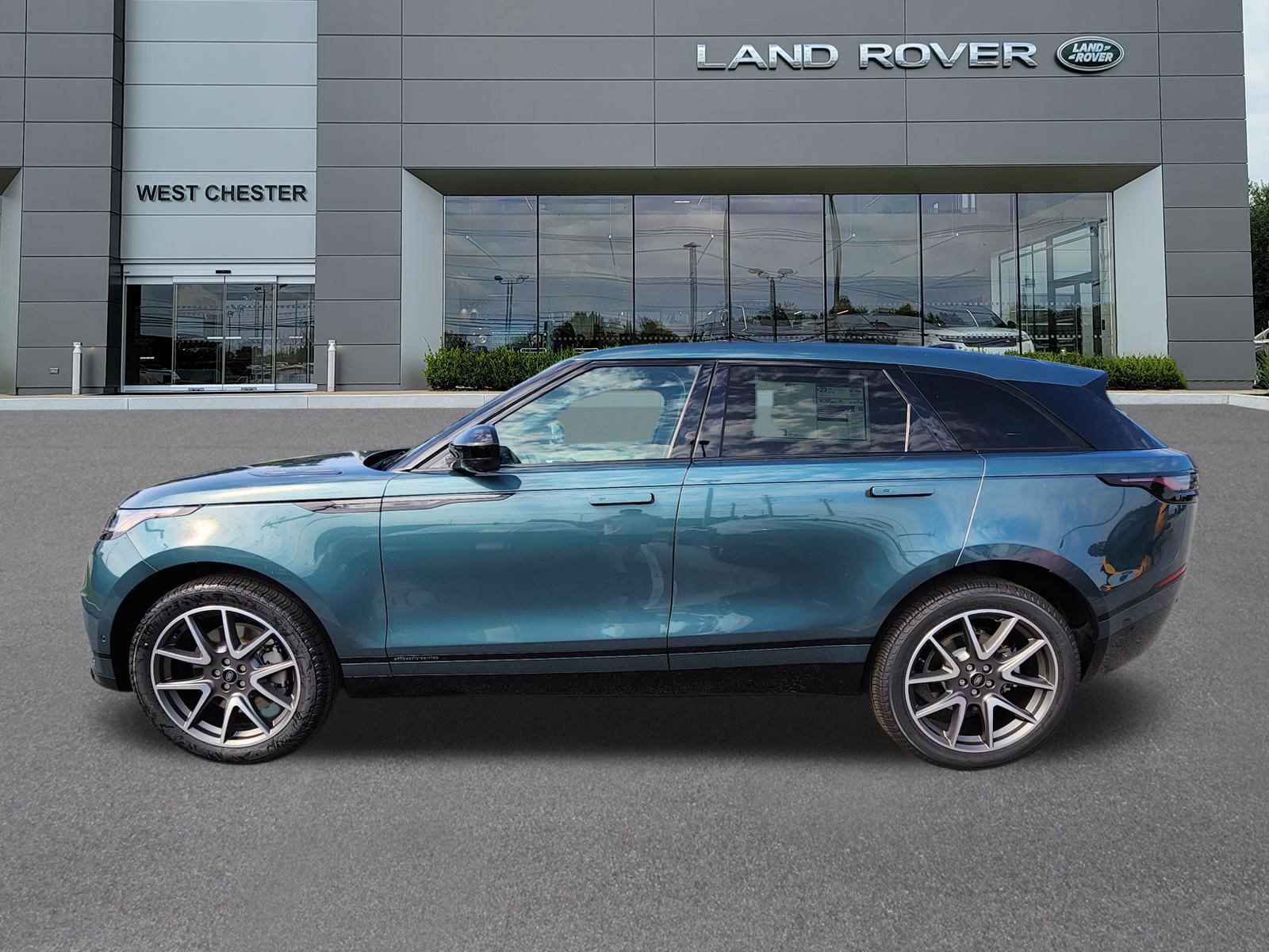 New 2026 Land Rover Range Rover Velar Belgravia AWD/4WD image 5