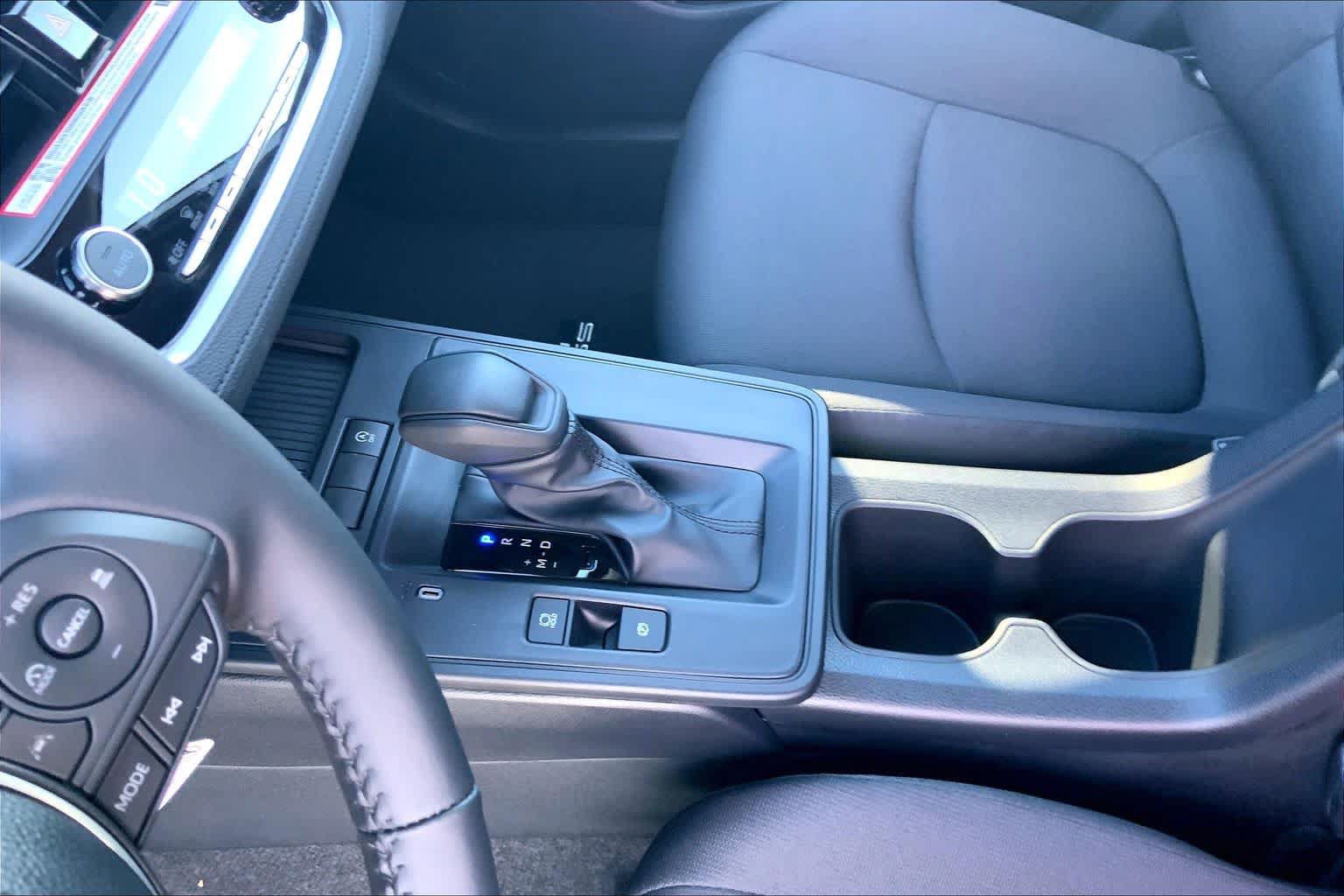 New 2026 Toyota Corolla Cross LE FWD image 7