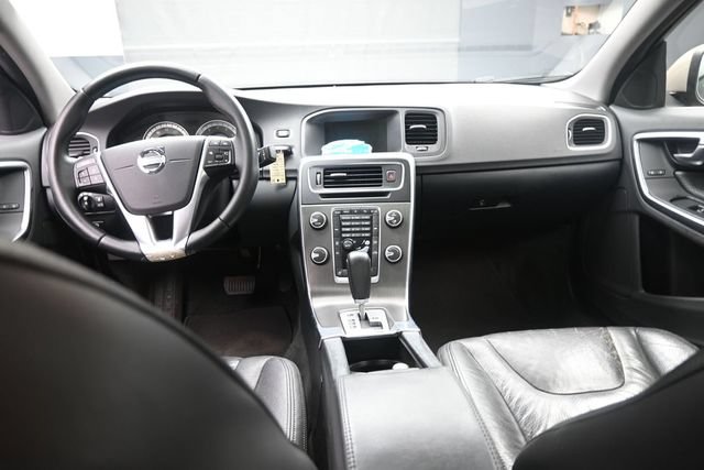 Used 2012 Volvo S60 T5 FWD image 9