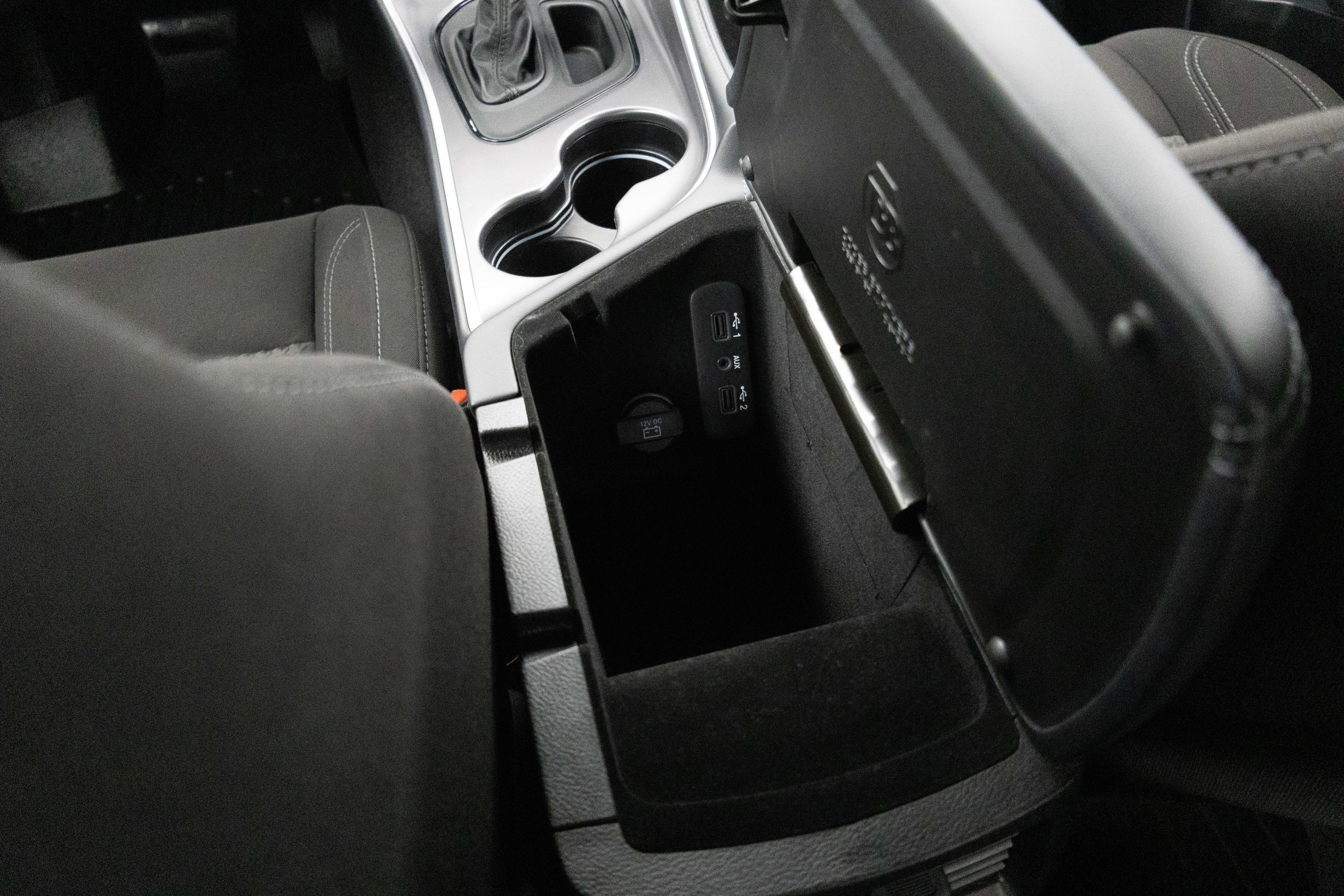 Used 2021 Dodge Challenger SXT w/ Blacktop Package image 35