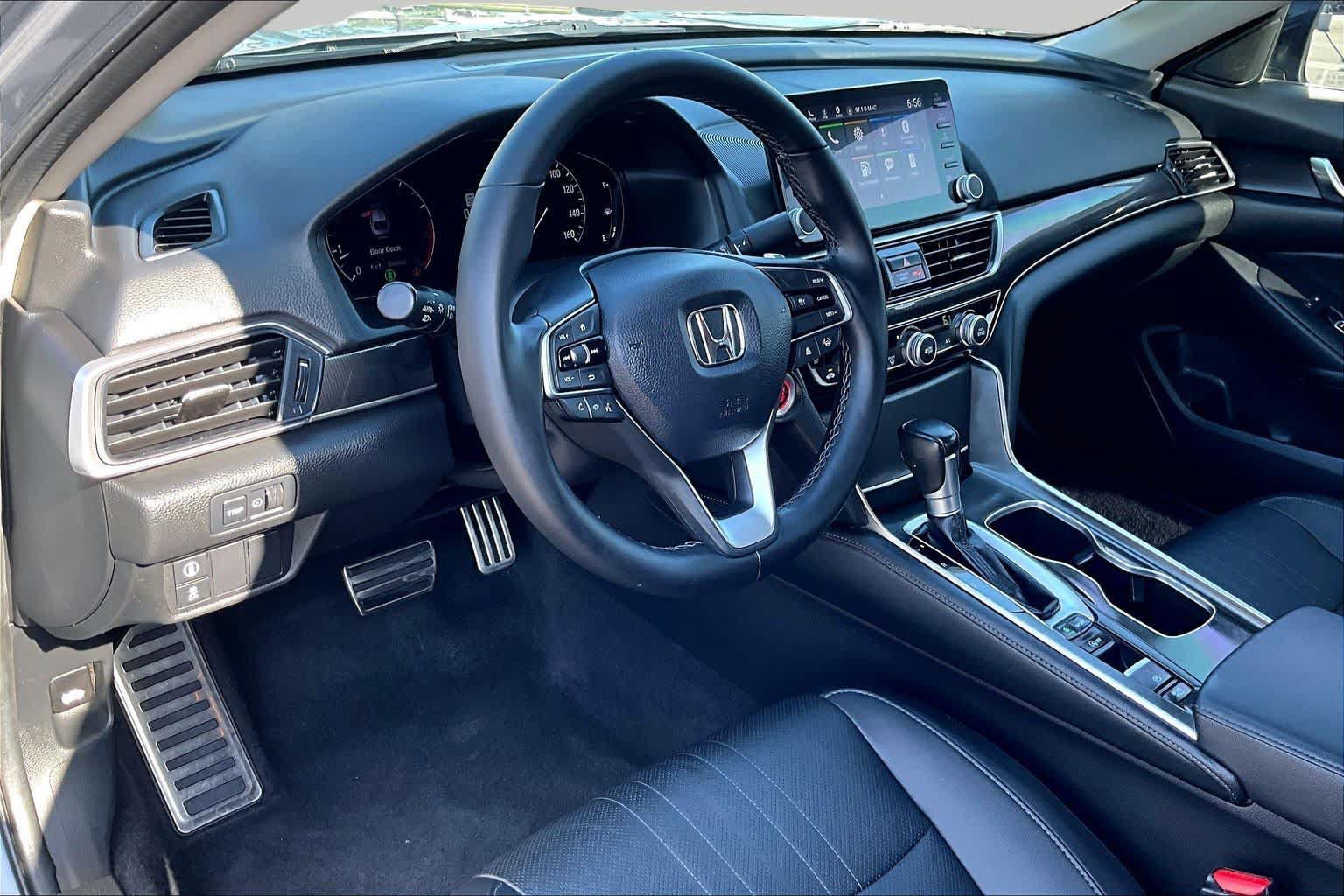 Used 2021 Honda Accord Sport Special Edition image 16
