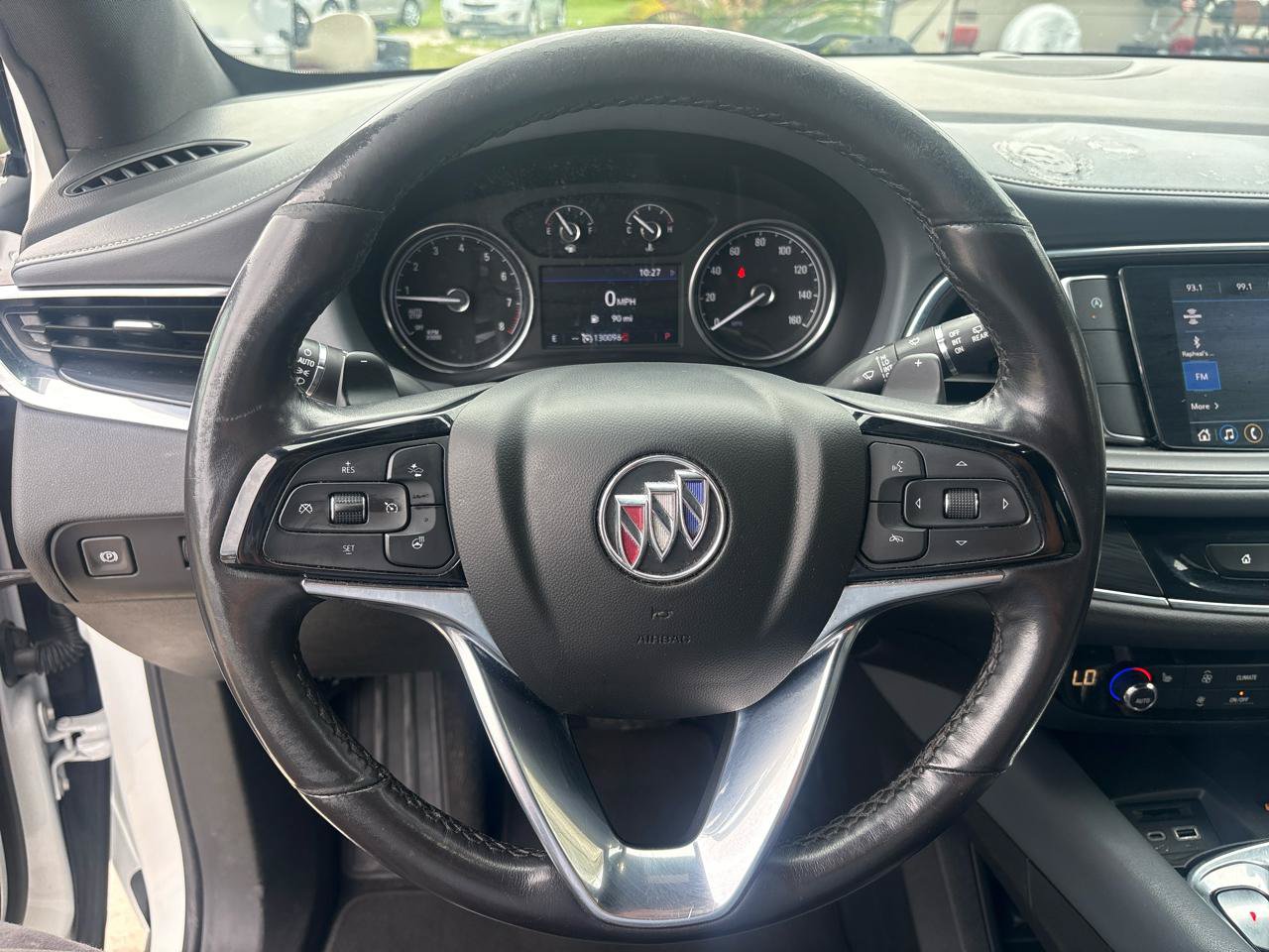 Used 2023 Buick Enclave Essence FWD image 11