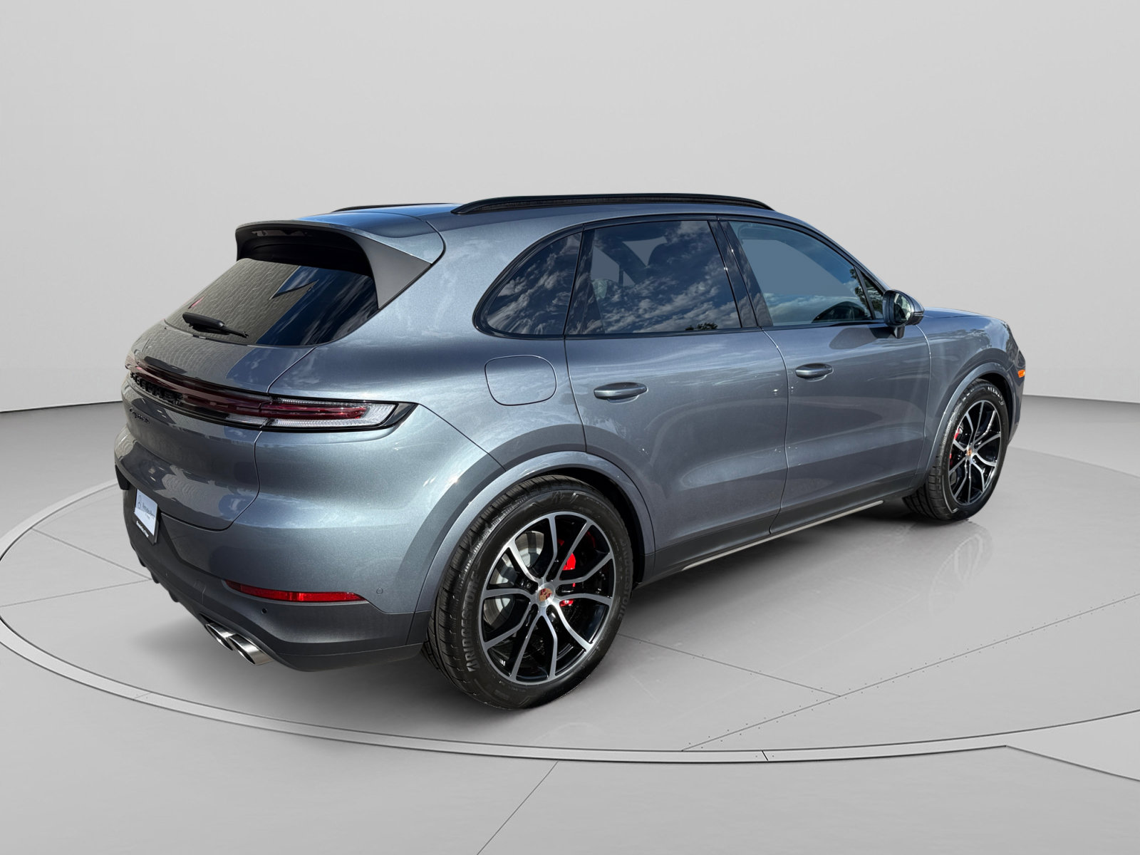 Used 2026 Porsche Cayenne S AWD/4WD image 5