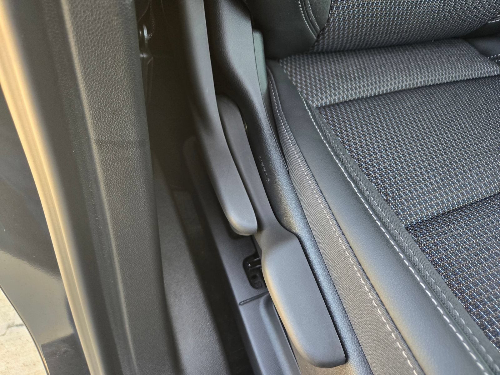 Used 2021 Buick Envision Preferred FWD image 25