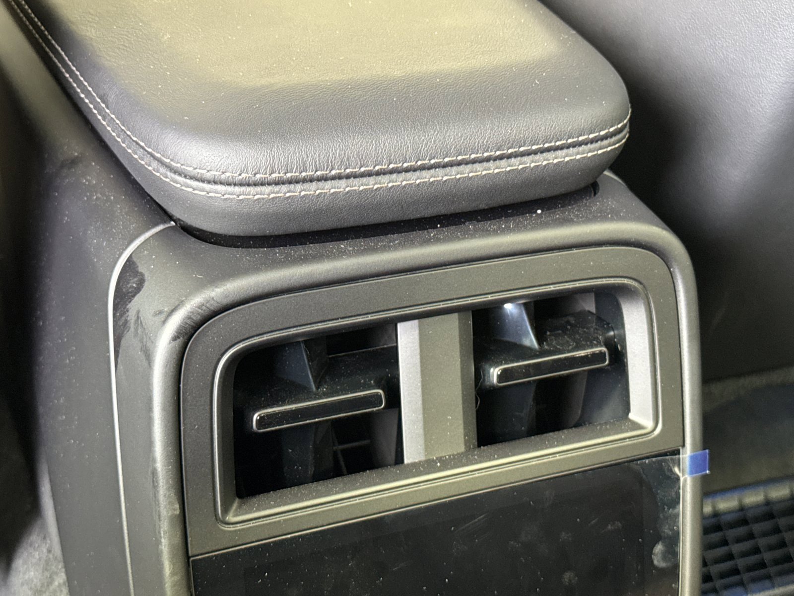 Used 2025 Porsche Taycan Turbo image 14