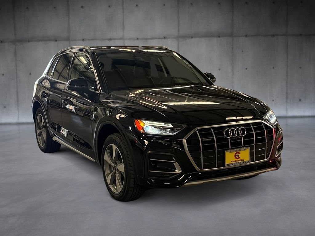 Used 2023 Audi Q5 2.0T Premium Plus w/ Premium Plus Package AWD/4WD image 7