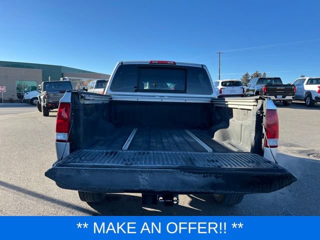 Used 2015 Nissan Titan S AWD/4WD image 12